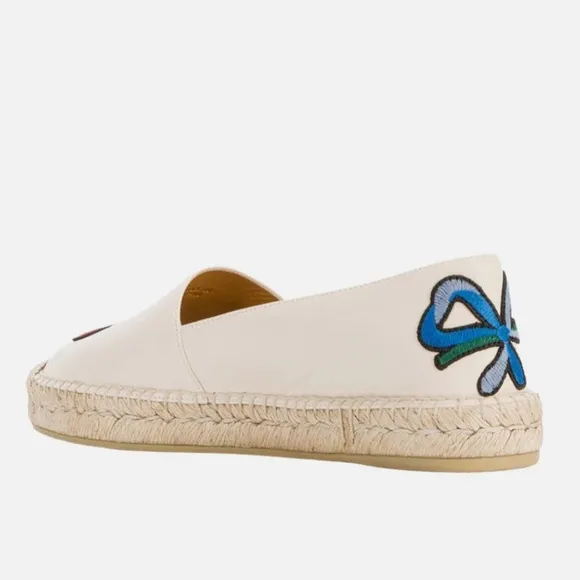Gucci Pilar leather espadrille with embroidered flowers