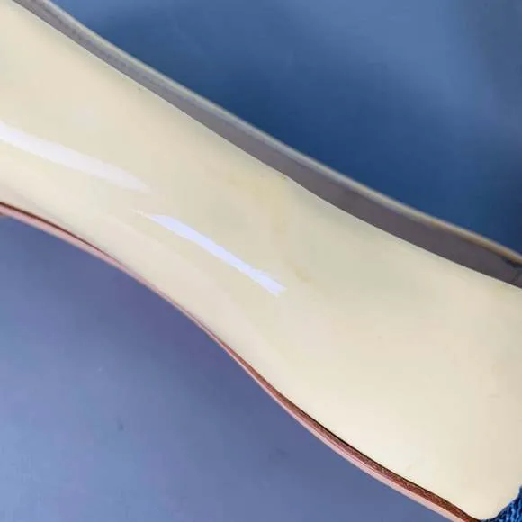 GUCCI Vintage Vernice Beige Red Blue Patent Leather Web Bamboo Buckle Flats