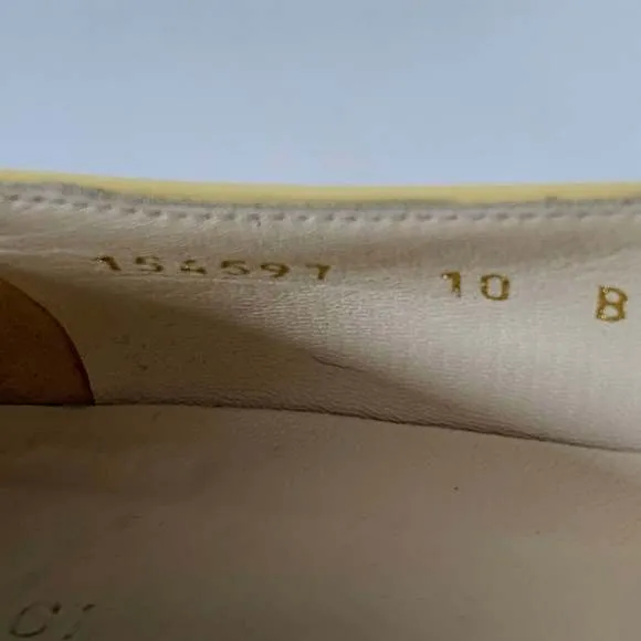 GUCCI Vintage Vernice Beige Red Blue Patent Leather Web Bamboo Buckle Flats