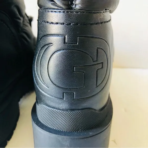 Guess Winter Ankle Snow Boots Womens Size 8.5 Black Leather Puffer Pull On LEEDA