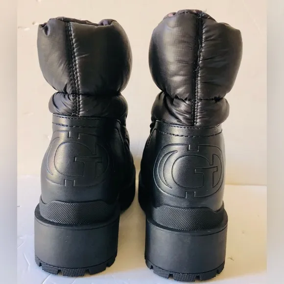 Guess Winter Ankle Snow Boots Womens Size 8.5 Black Leather Puffer Pull On LEEDA