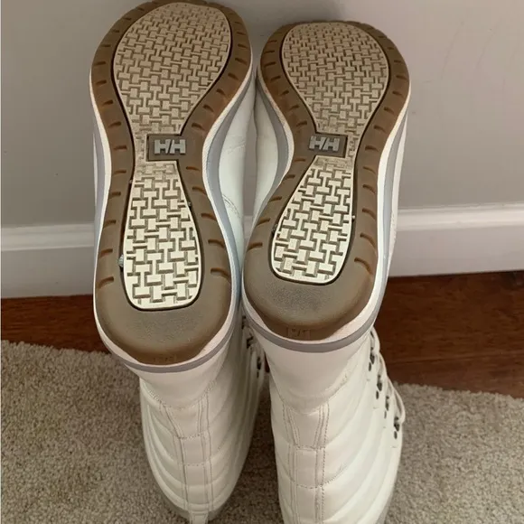 helly hansen snow boots 6w
