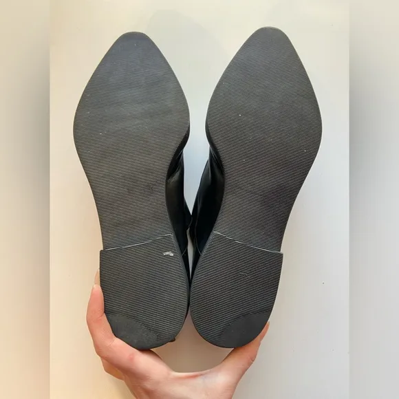 Helmut Lang Black &amp; White Leather Pointed Toe Loafers, Size 10 – Statement Shoes