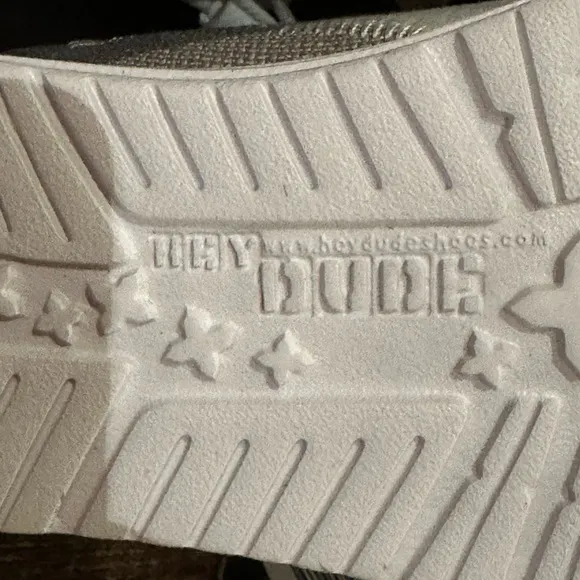 HEY DUDE men’s Wally Stitch Shoes