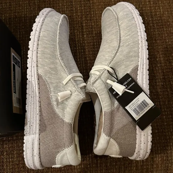 HEY DUDE men’s Wally Stitch Shoes