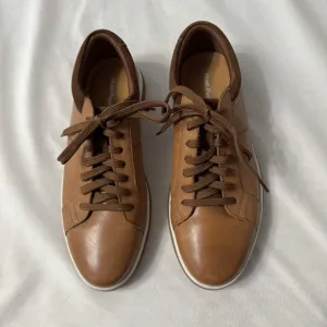 Hush Puppies Men's Maynard Brown Cognac Lace-Up Sneakers, Size 8 W