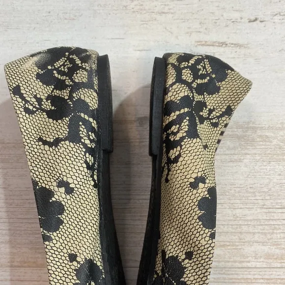Iron Fist Lacey Days Peep Toe Flats