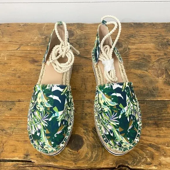 JLO (Jennifer Lopez) Larenn Tropical Jungle Espadrilles, Women’s Size 7.5 M
