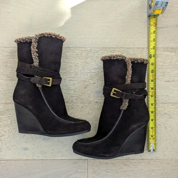 JOAN &amp; DAVID DAFLORITA Brown Suede Wedge Ankle Boots, Shearling Trim; Size 8.5 M