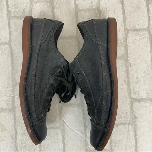 John Varvatos Men’s Navy Casual Sneakers