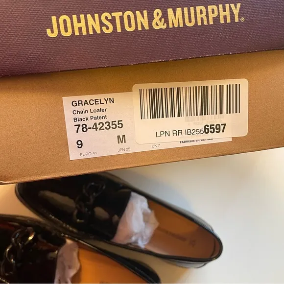 Johnston &amp; Murphy Gracelyn Chain Loafer in Black Patent with shimmer sides