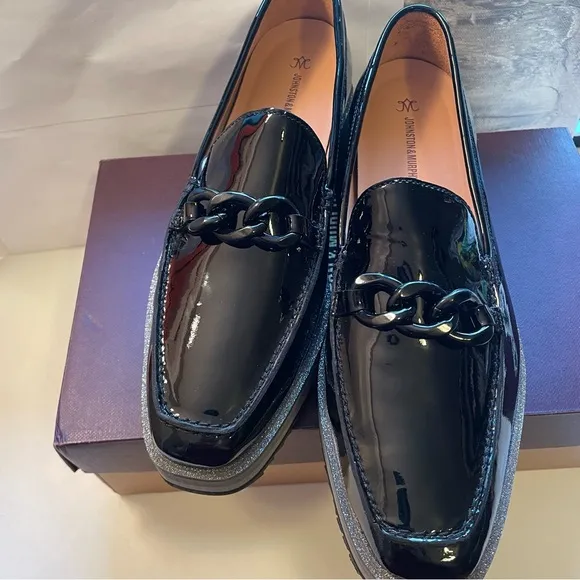 Johnston &amp; Murphy Gracelyn Chain Loafer in Black Patent with shimmer sides