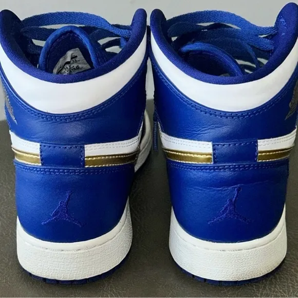 Jordan 1 Gold Medal Blue 6Y women 7.5 Retro