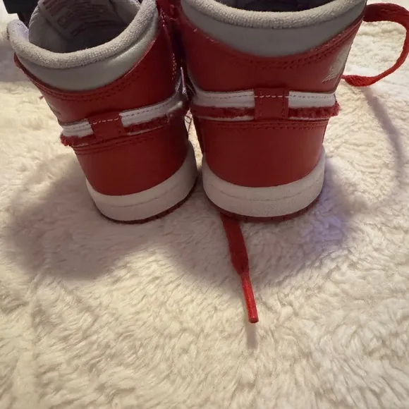 Jordan 1 Retro High OG (TD) Sneakers