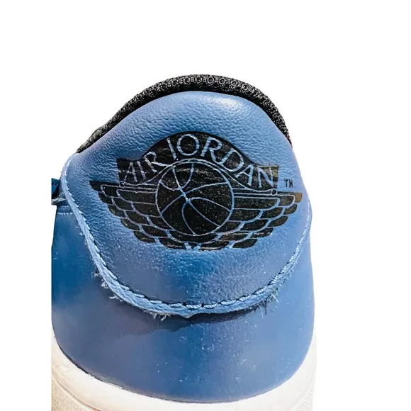 Jordan 1 Retro Low OG Black and Dark Powder Blue Sneakers Sz 11
