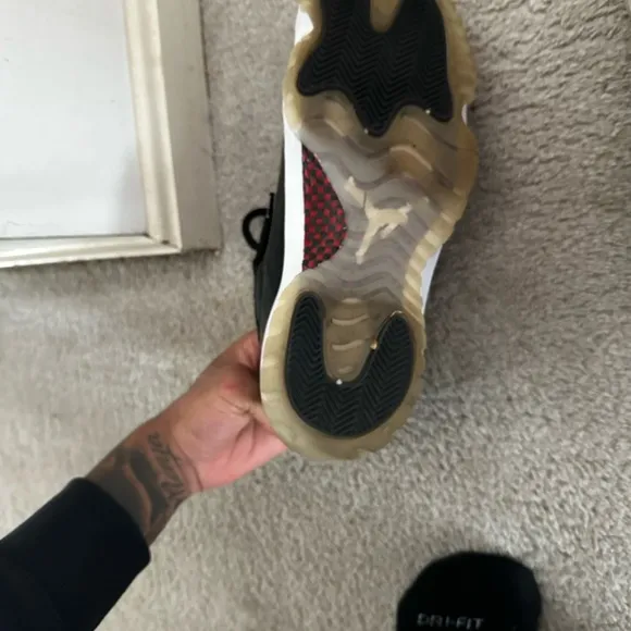 Jordan 11 72-10 Lows
