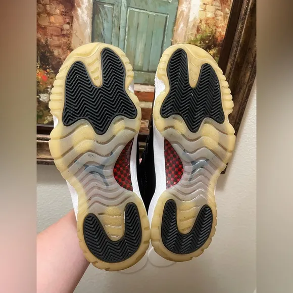 Jordan 11 Retro 72-10 sneakers