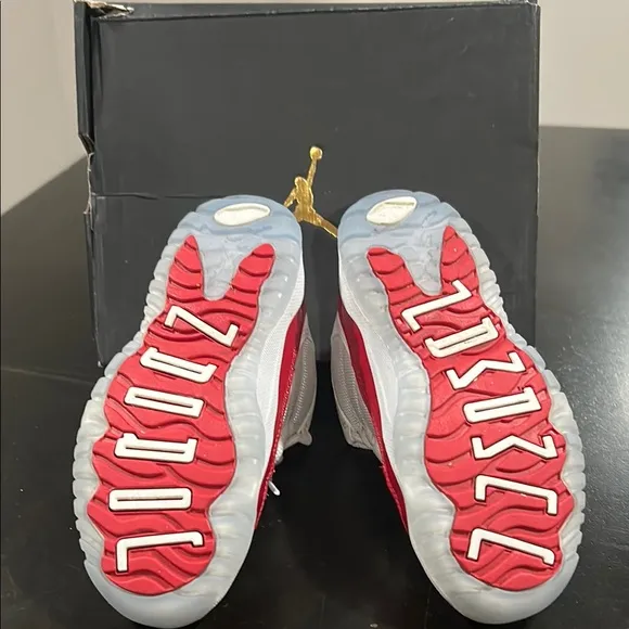 JORDAN 11 RETRO Kid’s Jordan Red and White Sneakers