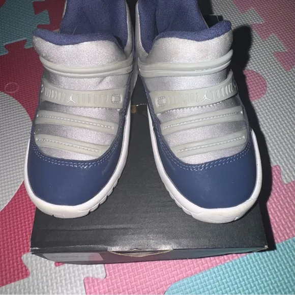 JORDAN 11 RETRO Little Flex 7c