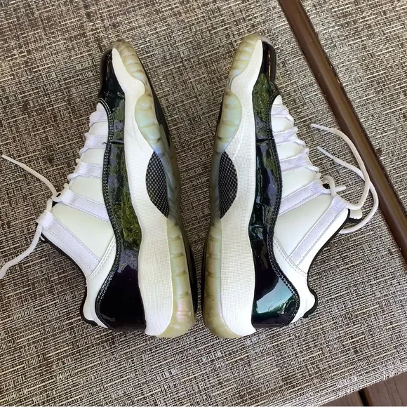 Jordan 11 Retro Low Concord sneakers 💚🤍🖤