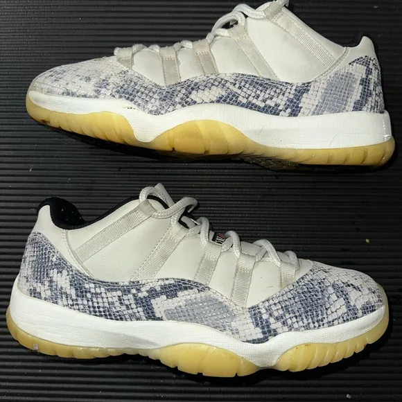 Jordan 11 Retro Low ‘Snake Light Bone’ (Size 10.5)  Great Condition