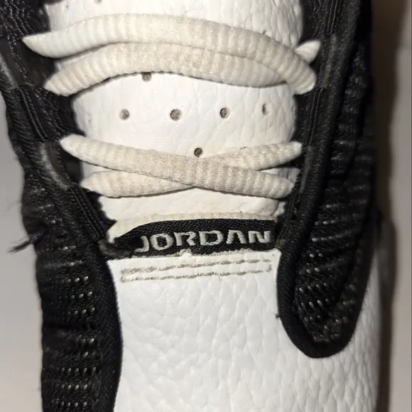 Jordan 13 Retro Black Flint Boy's 3Y Sneakers