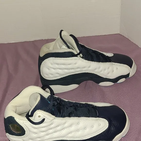 Jordan 13 Retro GS Obsidian Size 4 y