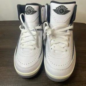 Jordan 2 Retro size 6.5y