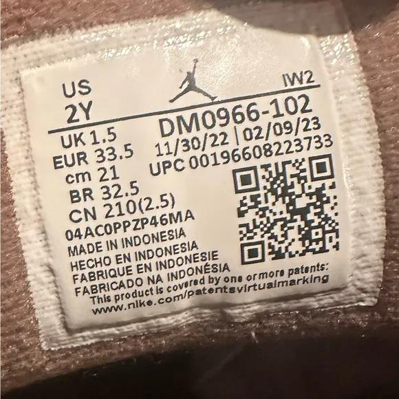 Jordan 3 Retro Palomino Size 2 Youth