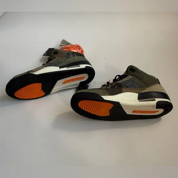 Jordan 3 Retro Patchwork Camo - Olive, Brown, Black