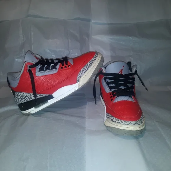 Jordan 3 Retro Sneakers Men Size 8 =Women 9.5