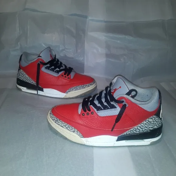Jordan 3 Retro Sneakers Men Size 8 =Women 9.5