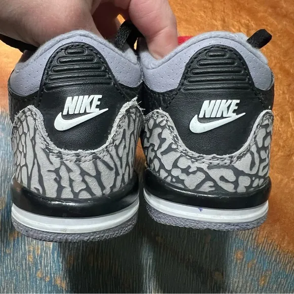 Jordan 3 RetroCement Gray Black Sneakers leather child size 8