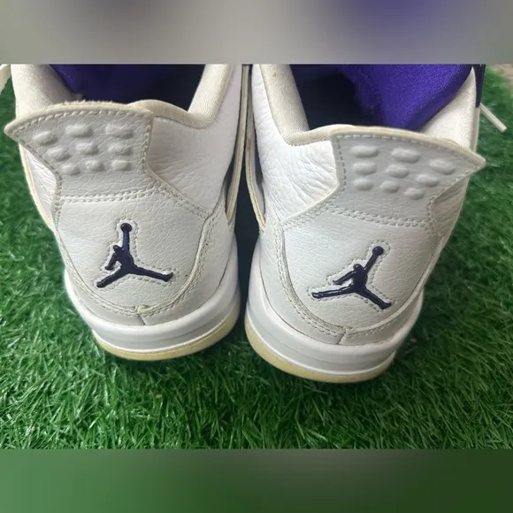 Jordan 4 Retro GSMetallic Purple Size 6.5Y