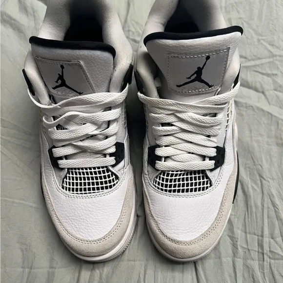 Jordan 4 Retro- Military Black