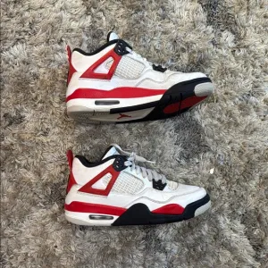 Jordan 4 Retro - Red Cement