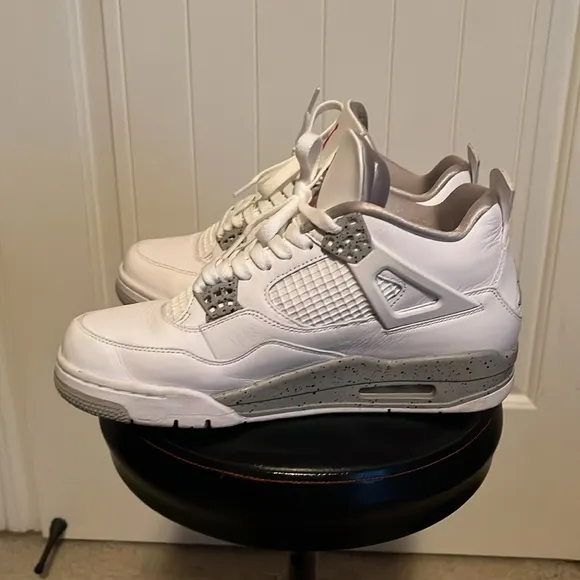 Jordan 4 Retro White Oreo Sz 9