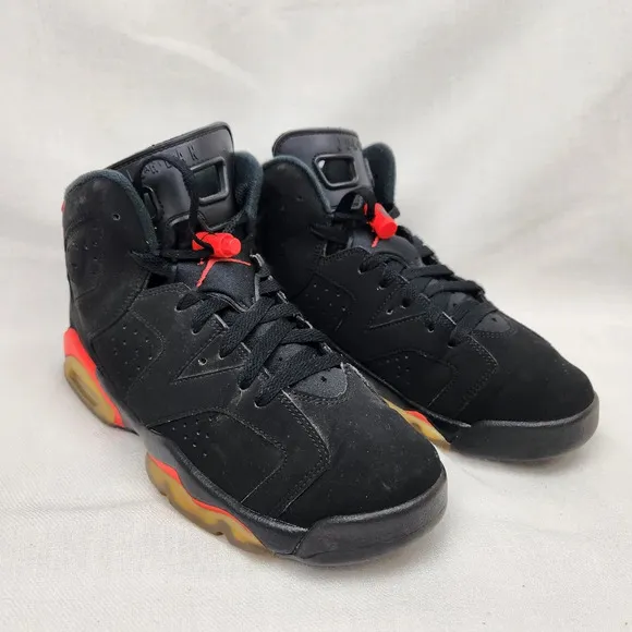 Jordan 6 Retro Black Infrared Black Sneakers