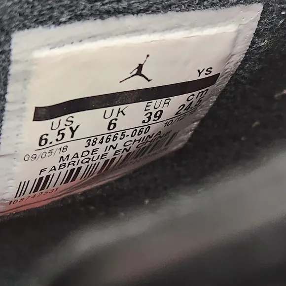Jordan 6 Retro Black Infrared Black Sneakers