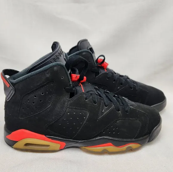 Jordan 6 Retro Black Infrared Black Sneakers