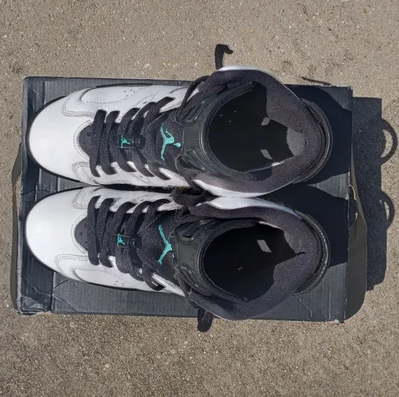 Jordan 6 Retro Hyper Jade 6Y/Wo.7½