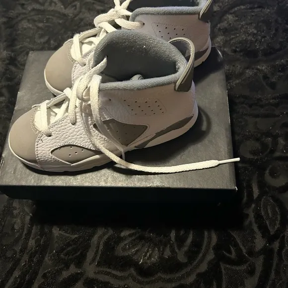 Jordan 6 Retro (TD) Sneakers