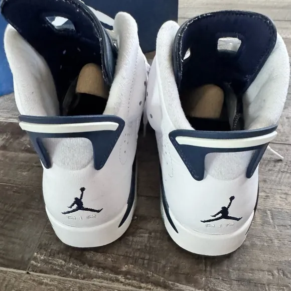 Jordan 6 retro White and Blue High-Top Sneakers