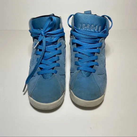 Jordan 7 Retro  Sneakers - Pantone