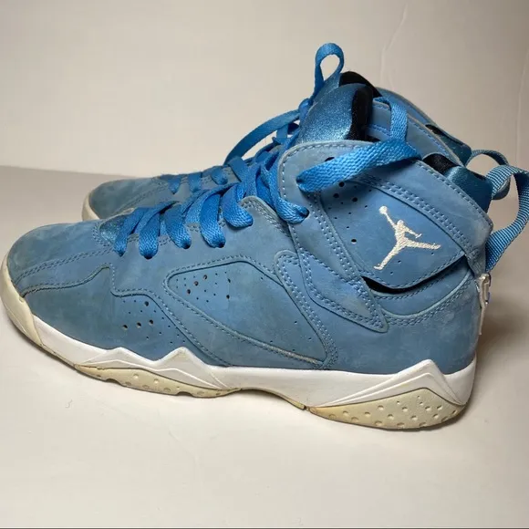 Jordan 7 Retro  Sneakers - Pantone