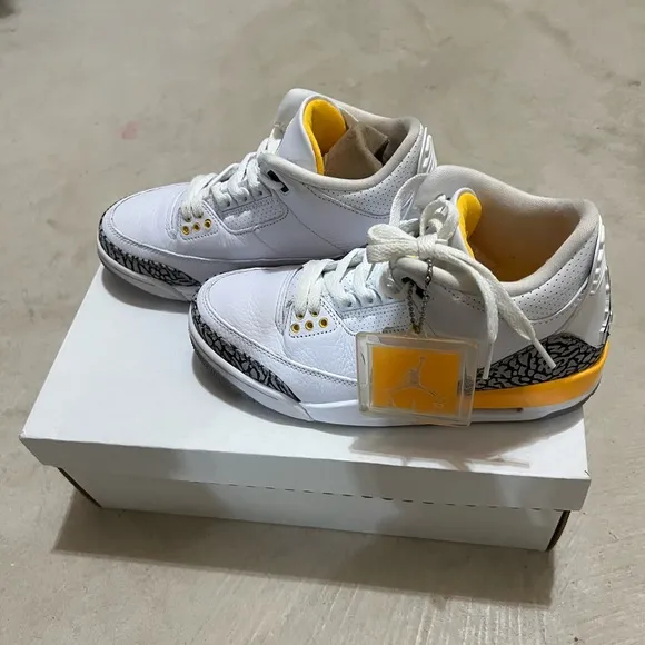 Jordan Air Jordan 3 Retro Laser Orange Sneakers