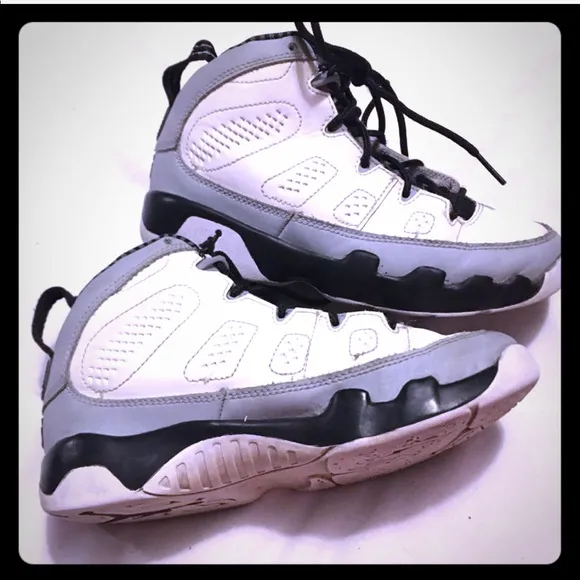 Jordan Air Retro 9 boys basketball 🏀 sneakers