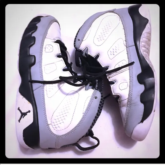Jordan Air Retro 9 boys basketball 🏀 sneakers