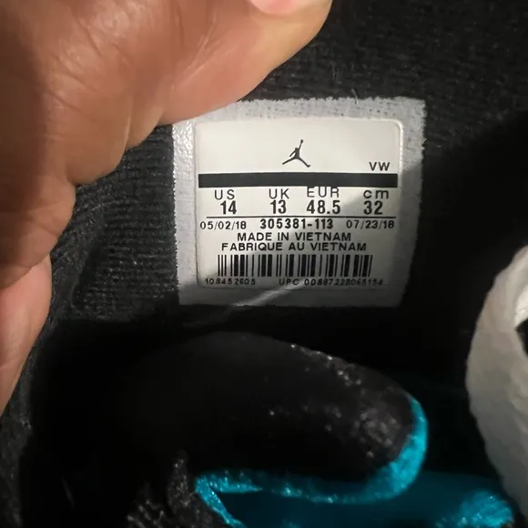 Jordan Black and Teal Sneakers Retro 8 South Beach Air Jordan Nike