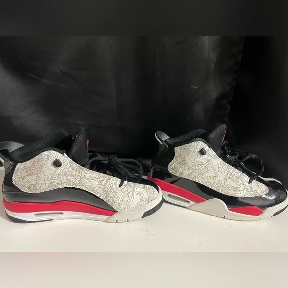 Jordan Dub Zero Black and White Sneakers